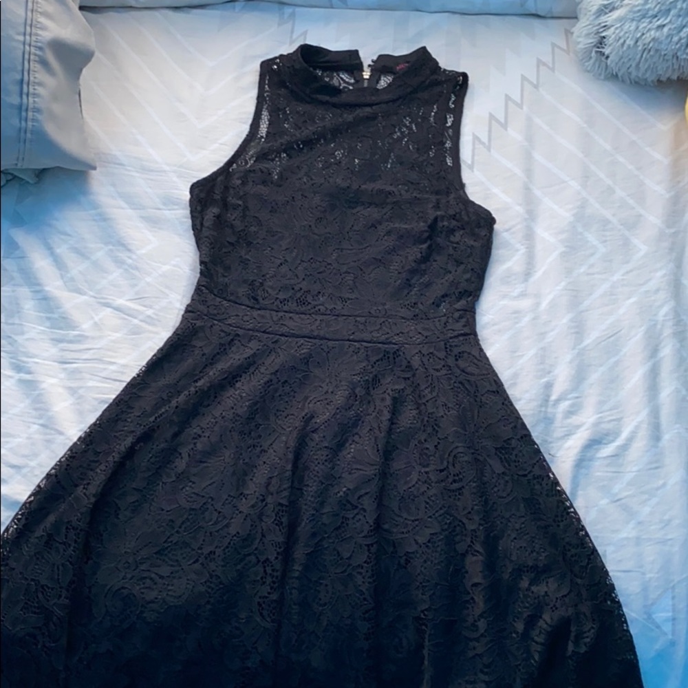 black lace dress